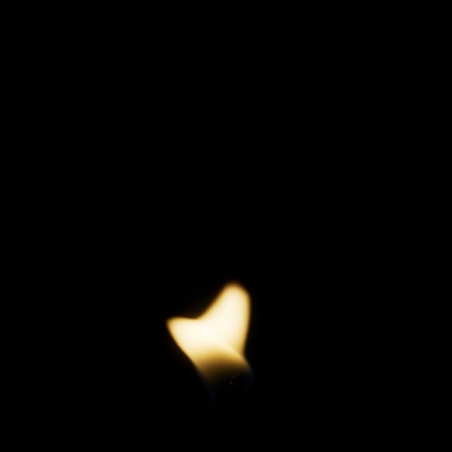 Candle - Wind - 004