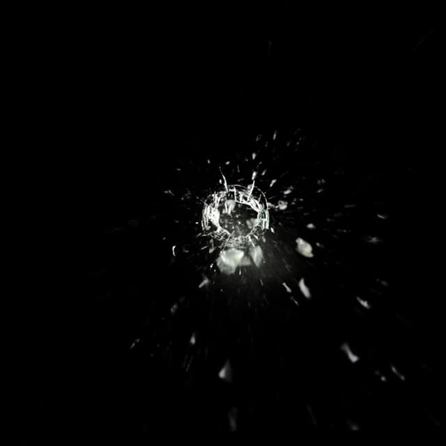 Glass Hit - 004a